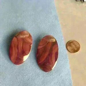 Vintage art deco earrings red /  gold color